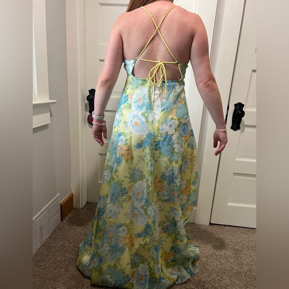 Beautiful 60’s-70’s Vintage Dress MOVING SALE! - Picture 10 of 11